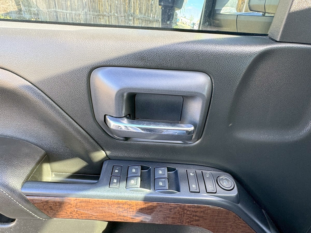 GMC Sierra 2500HD SLE Double Cab 4WD 2017