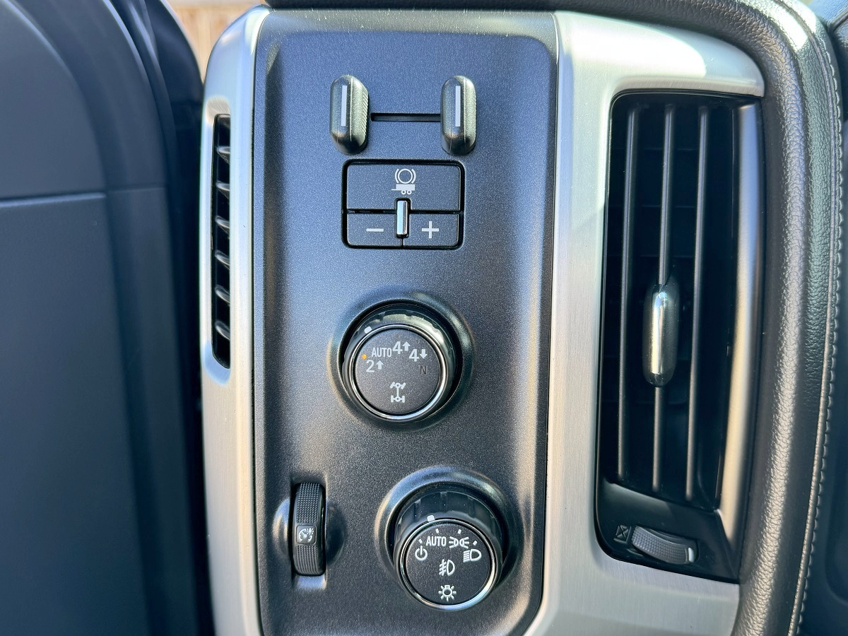 GMC Sierra 1500 SLT Crew Cab 4WD 2018