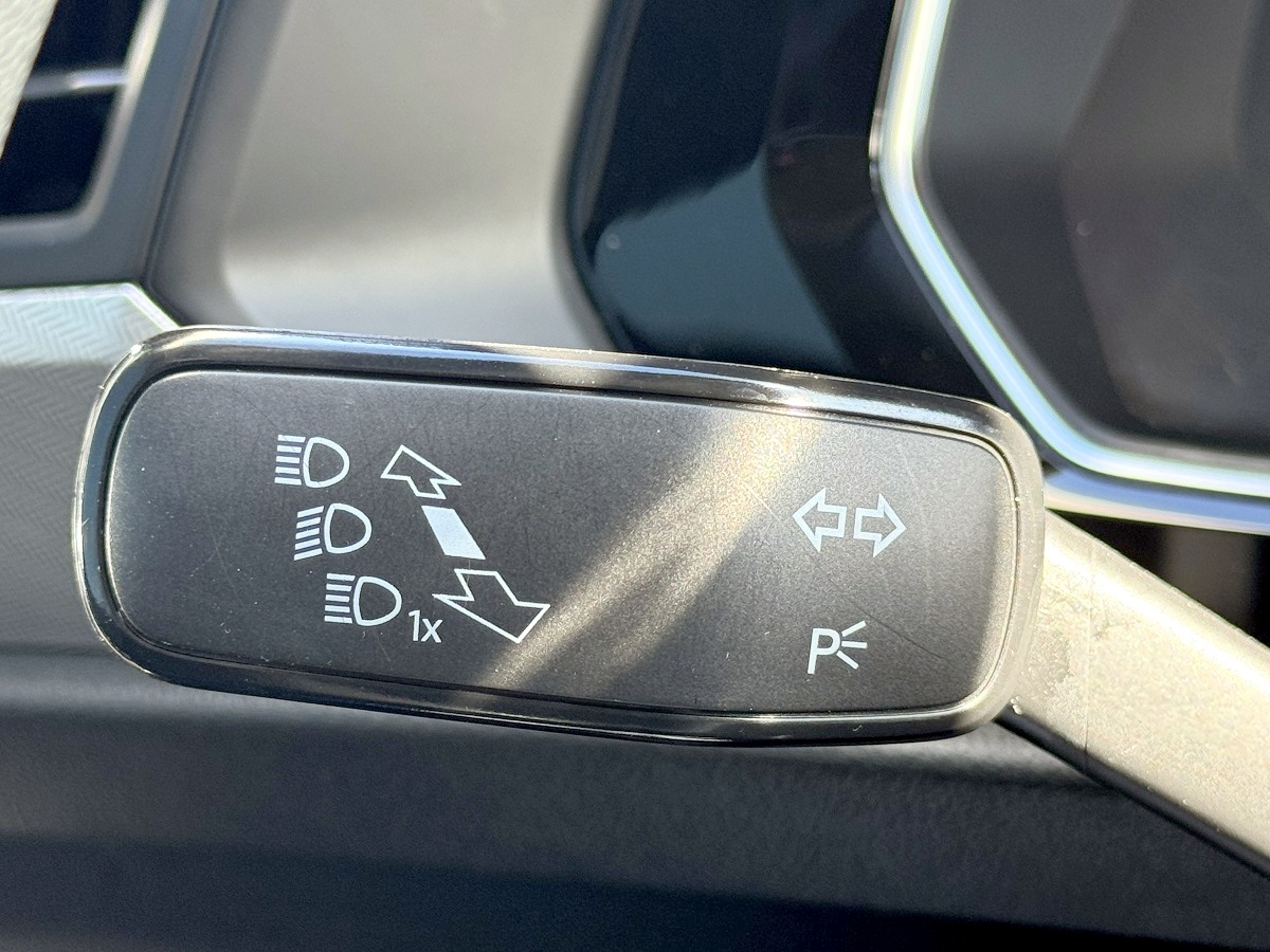 Volkswagen Jetta  2019