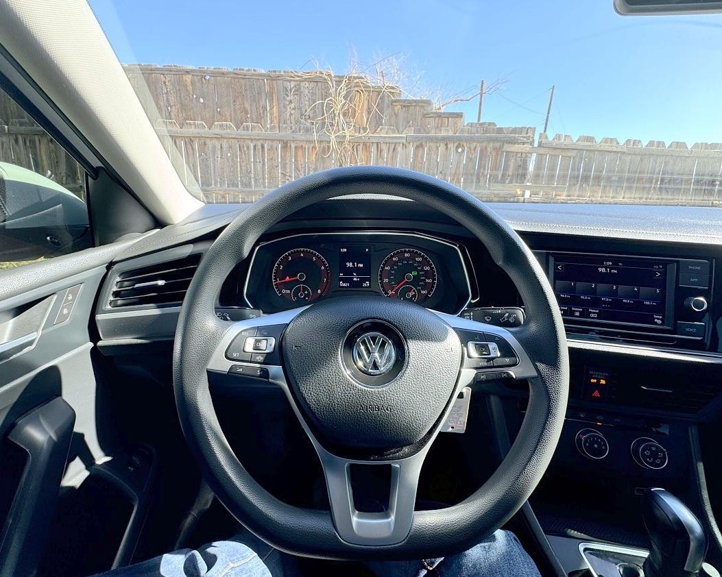 Volkswagen Jetta  2019