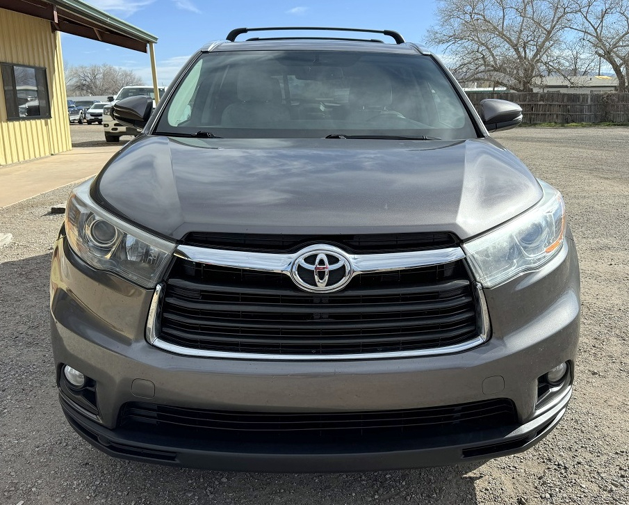 Toyota Highlander XLE V6 AWD (Natl) 2015