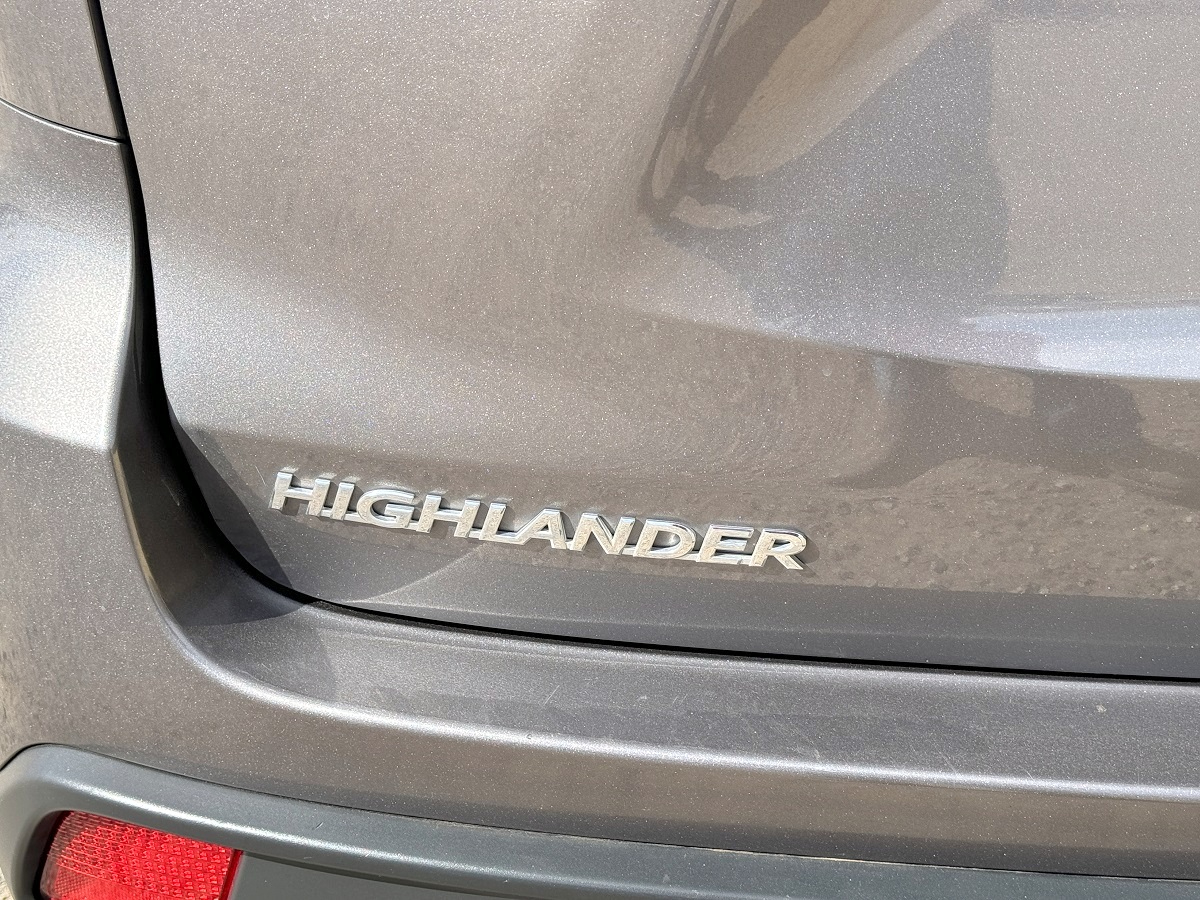 Toyota Highlander XLE V6 AWD (Natl) 2015