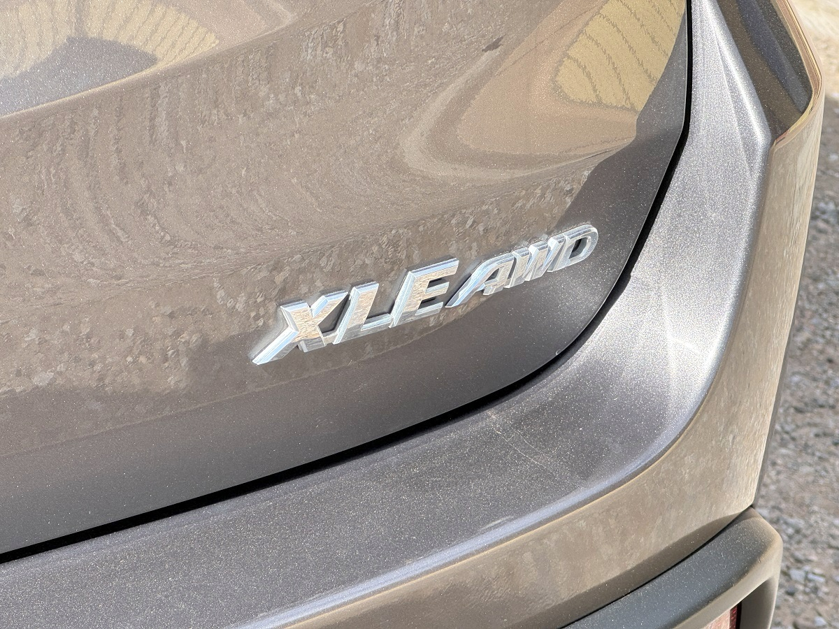 Toyota Highlander XLE V6 AWD (Natl) 2015