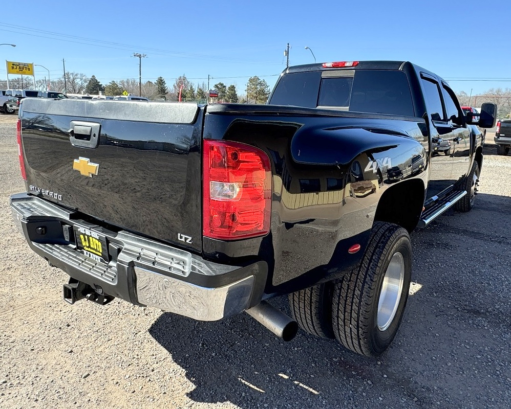 Chevrolet Silverado 3500HD  2012