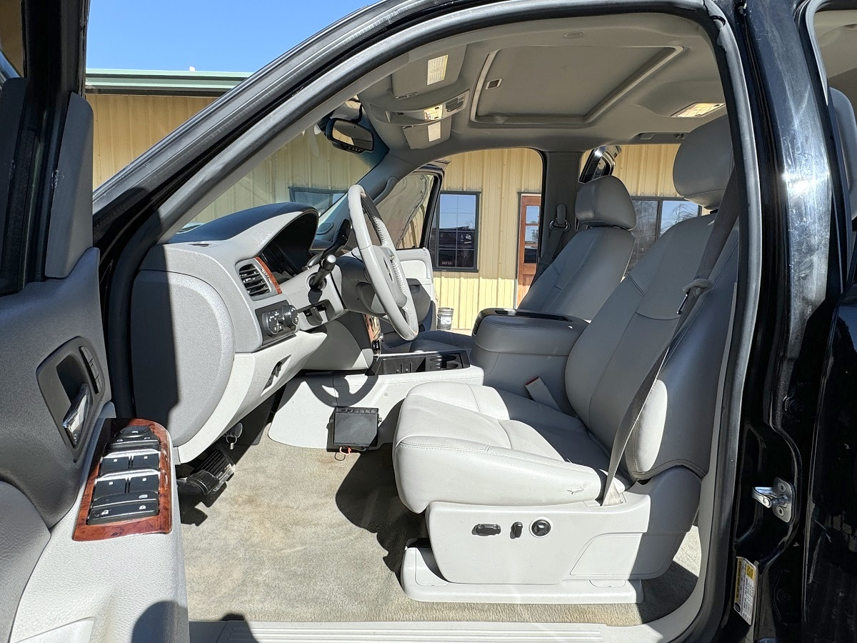 Chevrolet Silverado 3500HD  2012