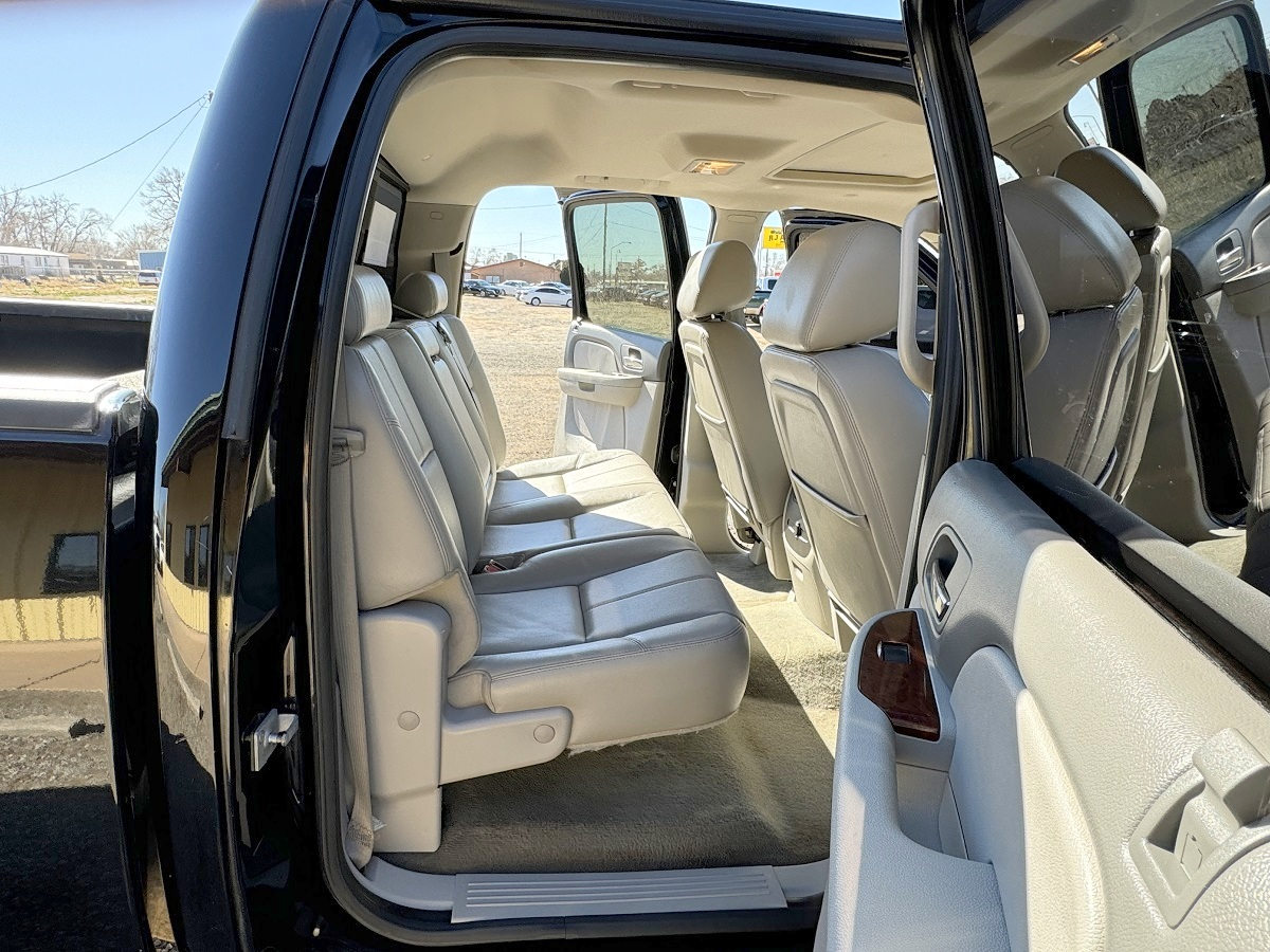 Chevrolet Silverado 3500HD  2012