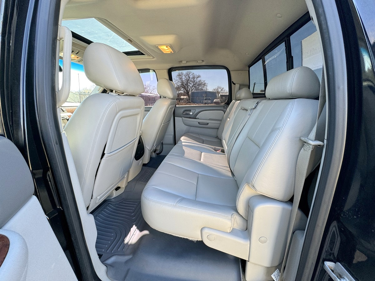 Chevrolet Silverado 3500HD  2012