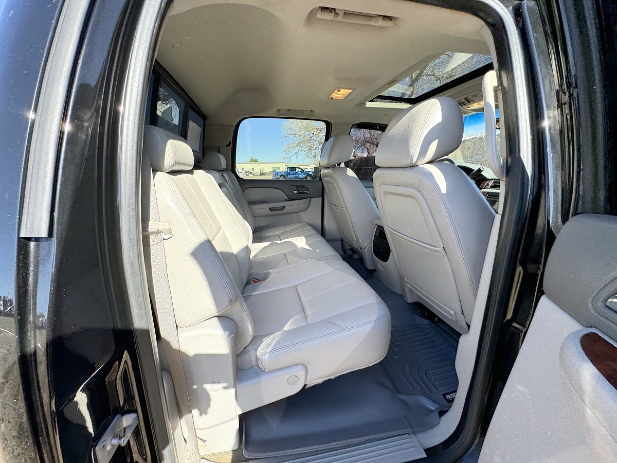 Chevrolet Silverado 3500HD  2012