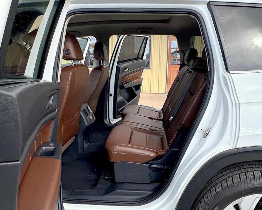 Volkswagen Atlas 3.6L V6 SE w/Technology 4MOTION *Ltd Avail* 2021