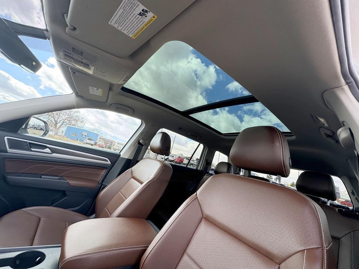 Volkswagen Atlas 3.6L V6 SE w/Technology 4MOTION *Ltd Avail* 2021