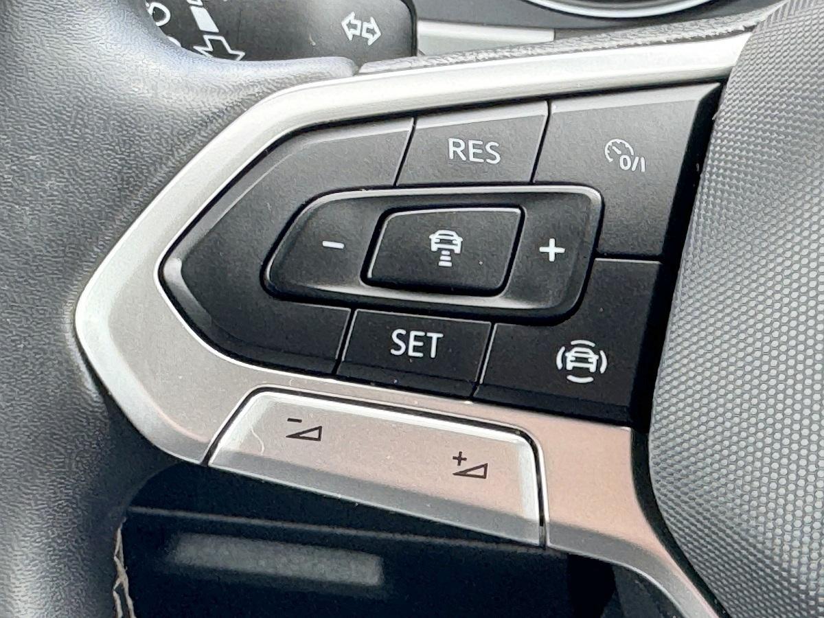 Volkswagen Atlas 3.6L V6 SE w/Technology 4MOTION *Ltd Avail* 2021