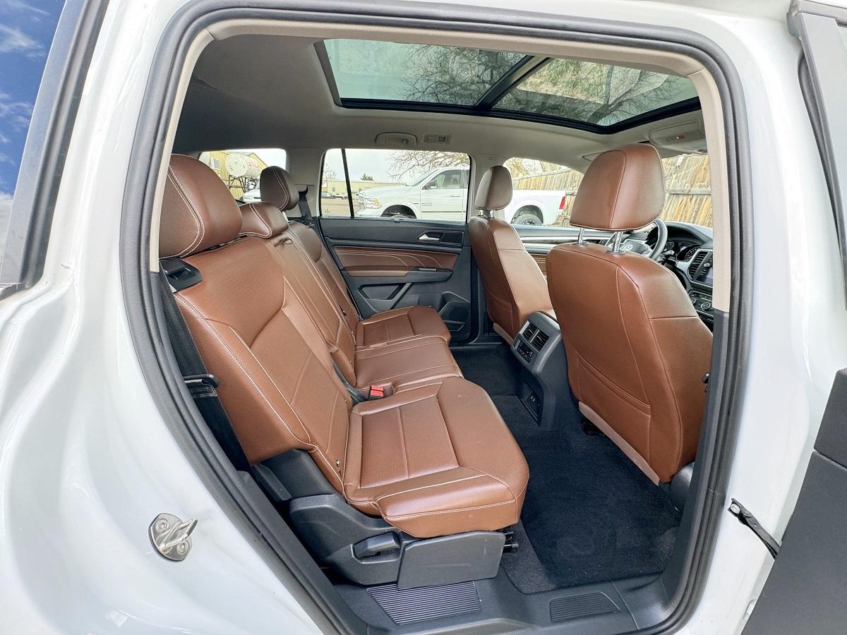 Volkswagen Atlas 3.6L V6 SE w/Technology 4MOTION *Ltd Avail* 2021