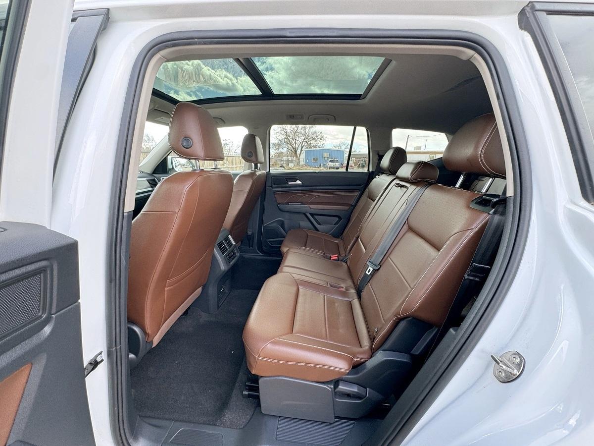 Volkswagen Atlas 3.6L V6 SE w/Technology 4MOTION *Ltd Avail* 2021