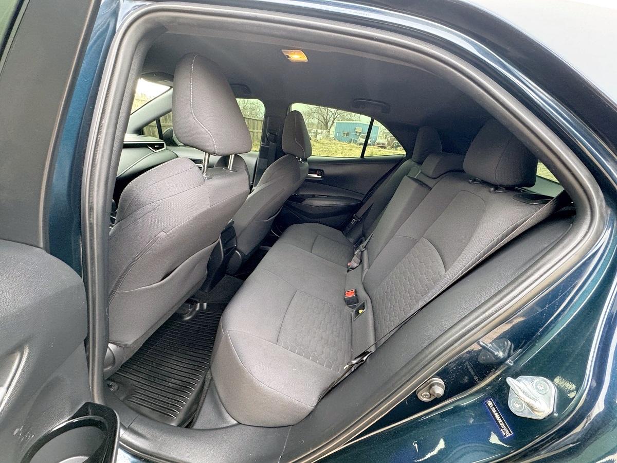 Toyota Corolla Hatchback SE CVT (Natl) 2019