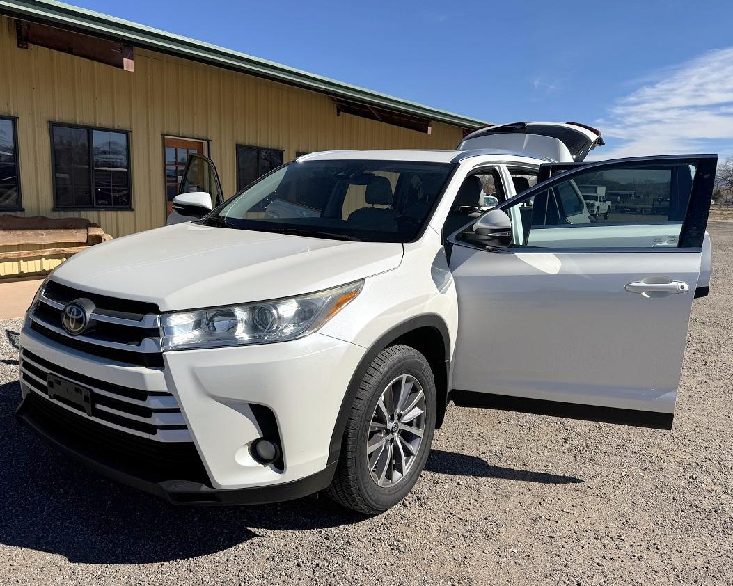Toyota Highlander XLE V6 AWD (Natl) 2019