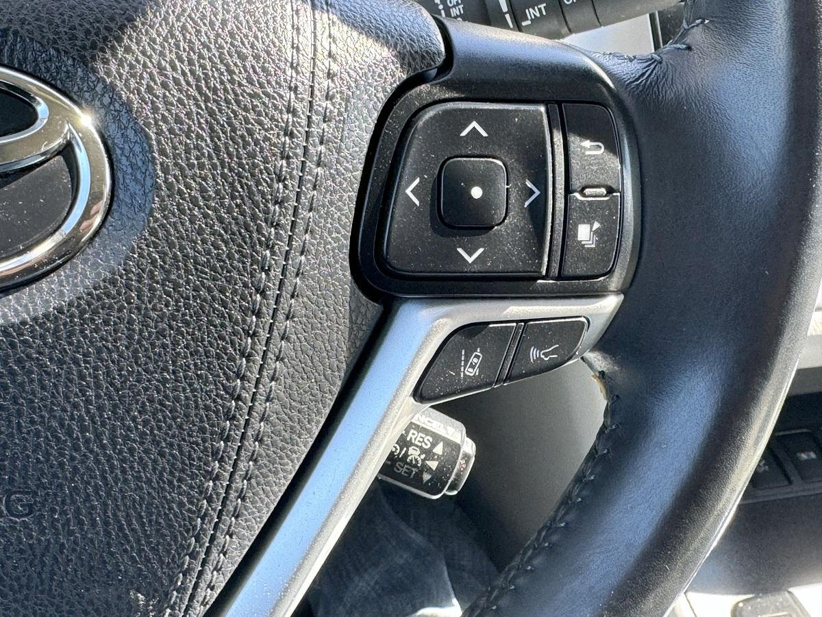 Toyota Highlander XLE V6 AWD (Natl) 2019