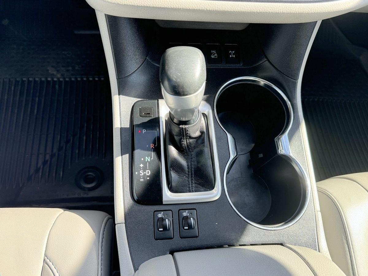 Toyota Highlander XLE V6 AWD (Natl) 2019