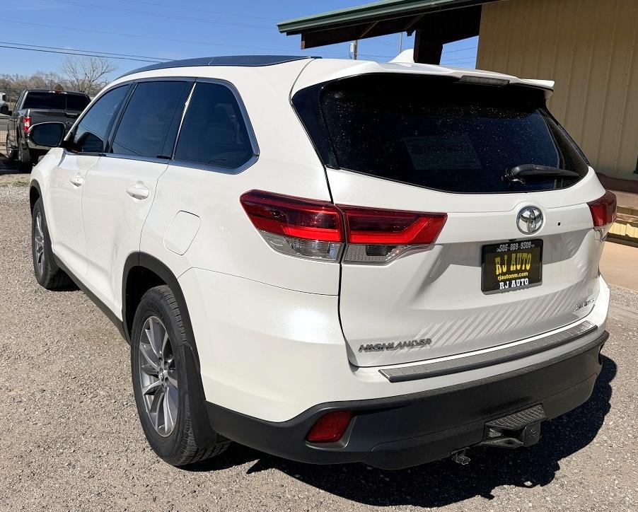 Toyota Highlander XLE V6 AWD (Natl) 2019
