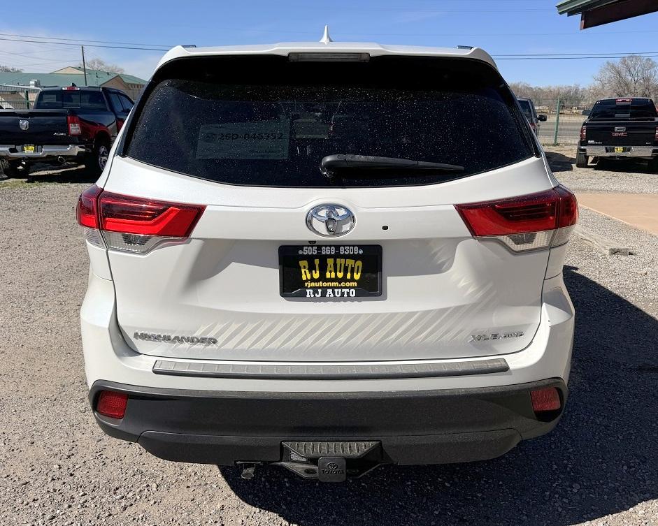 Toyota Highlander XLE V6 AWD (Natl) 2019