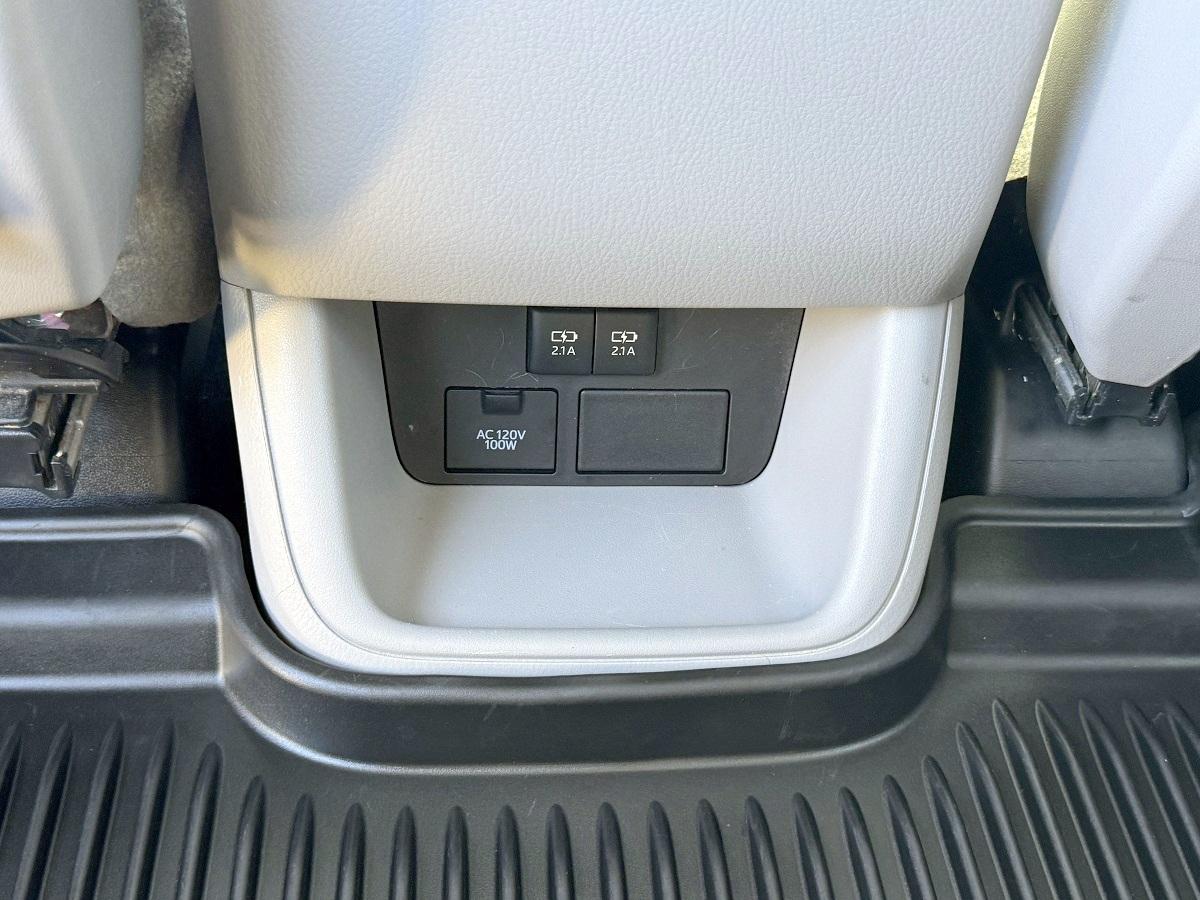 Toyota Highlander XLE V6 AWD (Natl) 2019