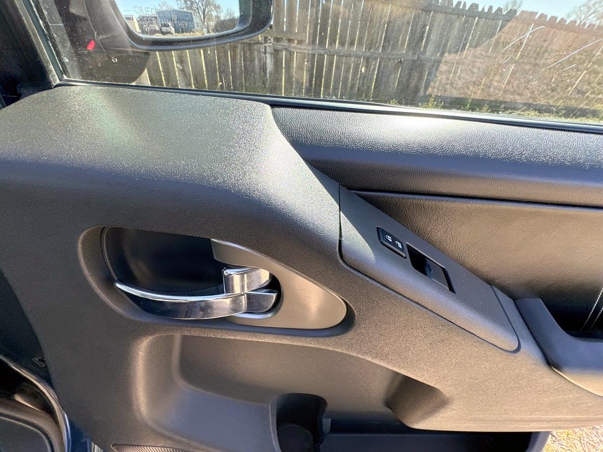 Nissan Frontier Crew Cab 4x4 PRO-4X Auto 2019