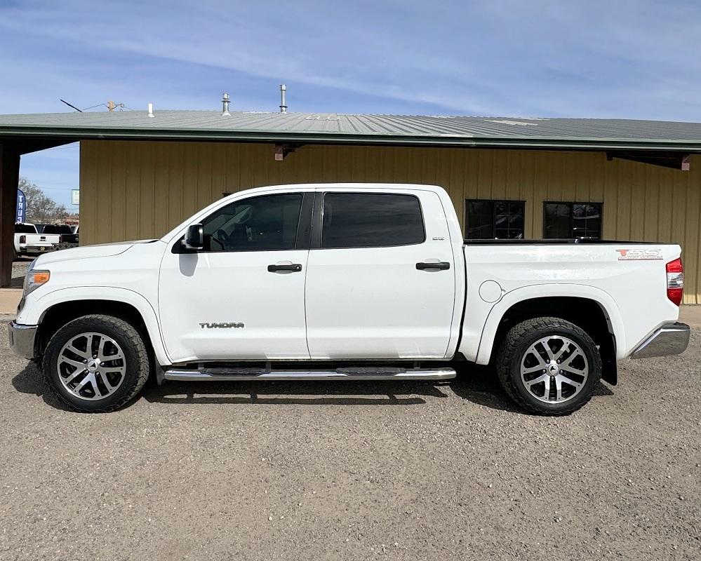 Toyota Tundra 2WD  2017