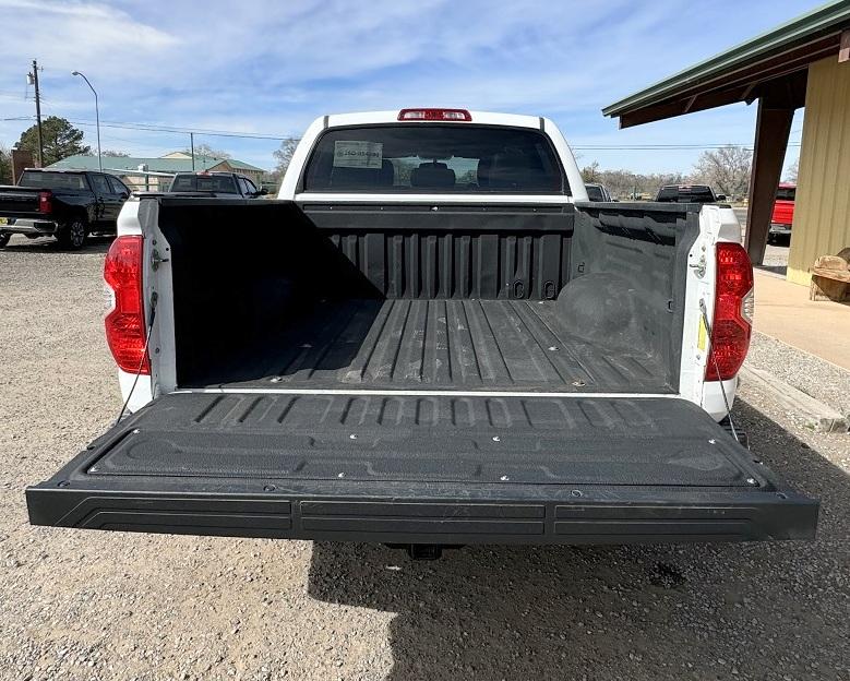 Toyota Tundra 2WD  2017