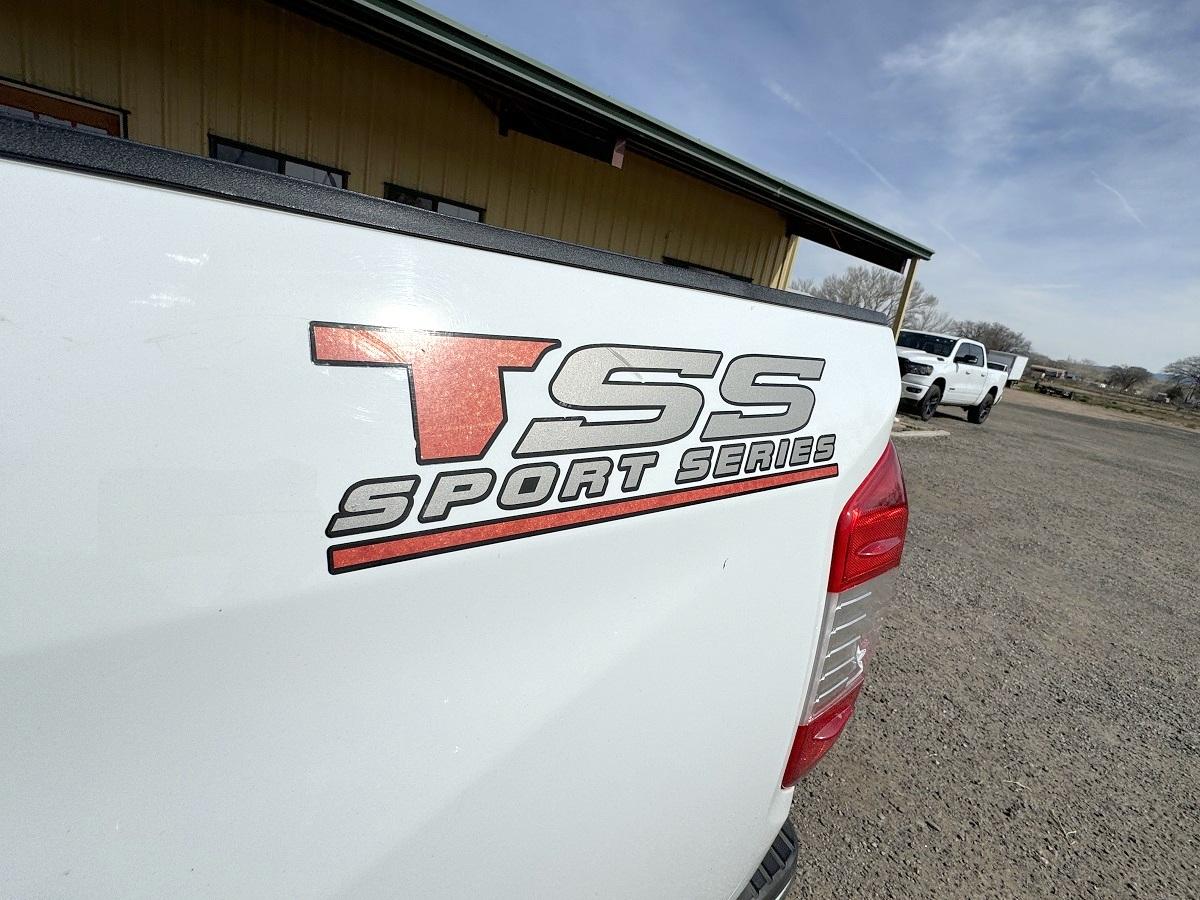 Toyota Tundra 2WD  2017