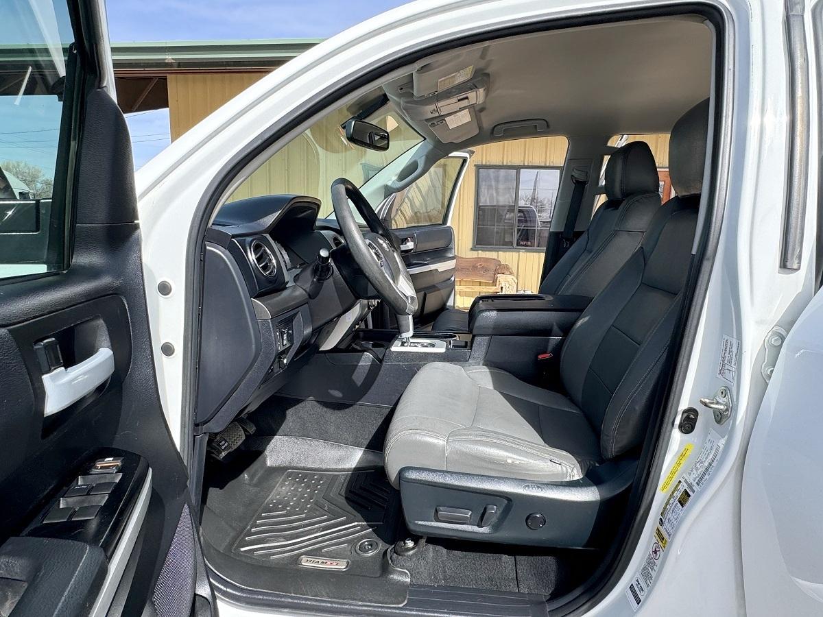 Toyota Tundra 2WD  2017