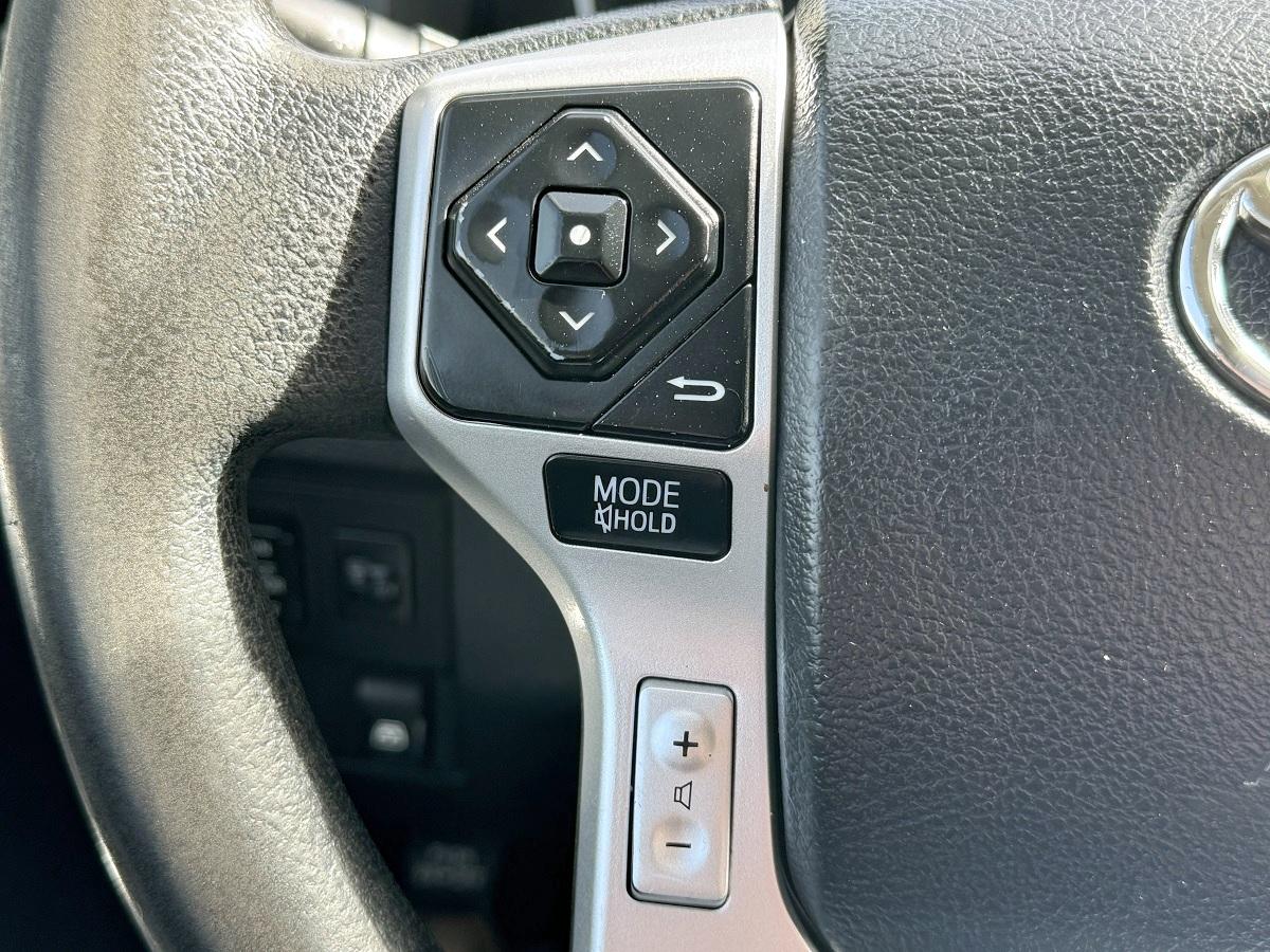 Toyota Tundra 2WD  2017