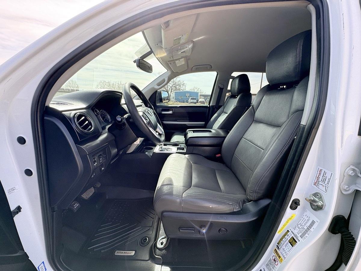 Toyota Tundra 2WD  2017