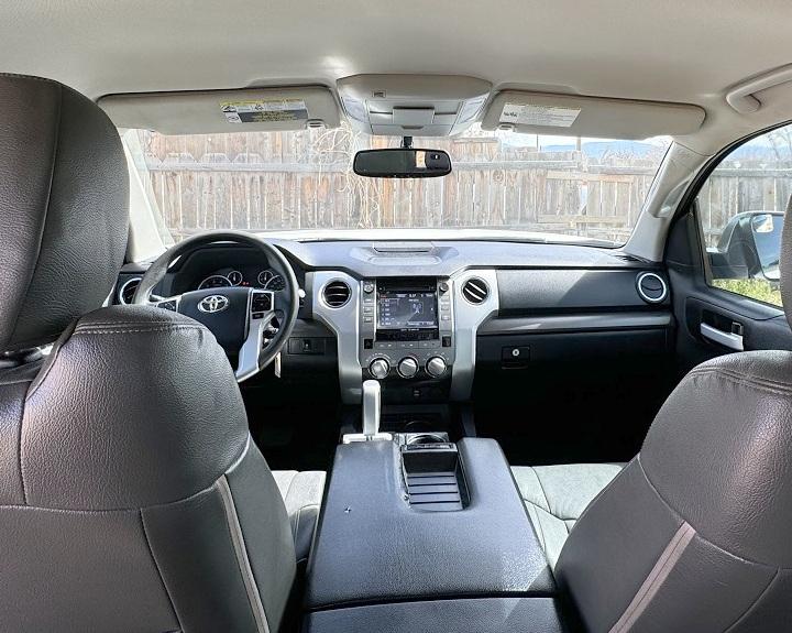 Toyota Tundra 2WD  2017