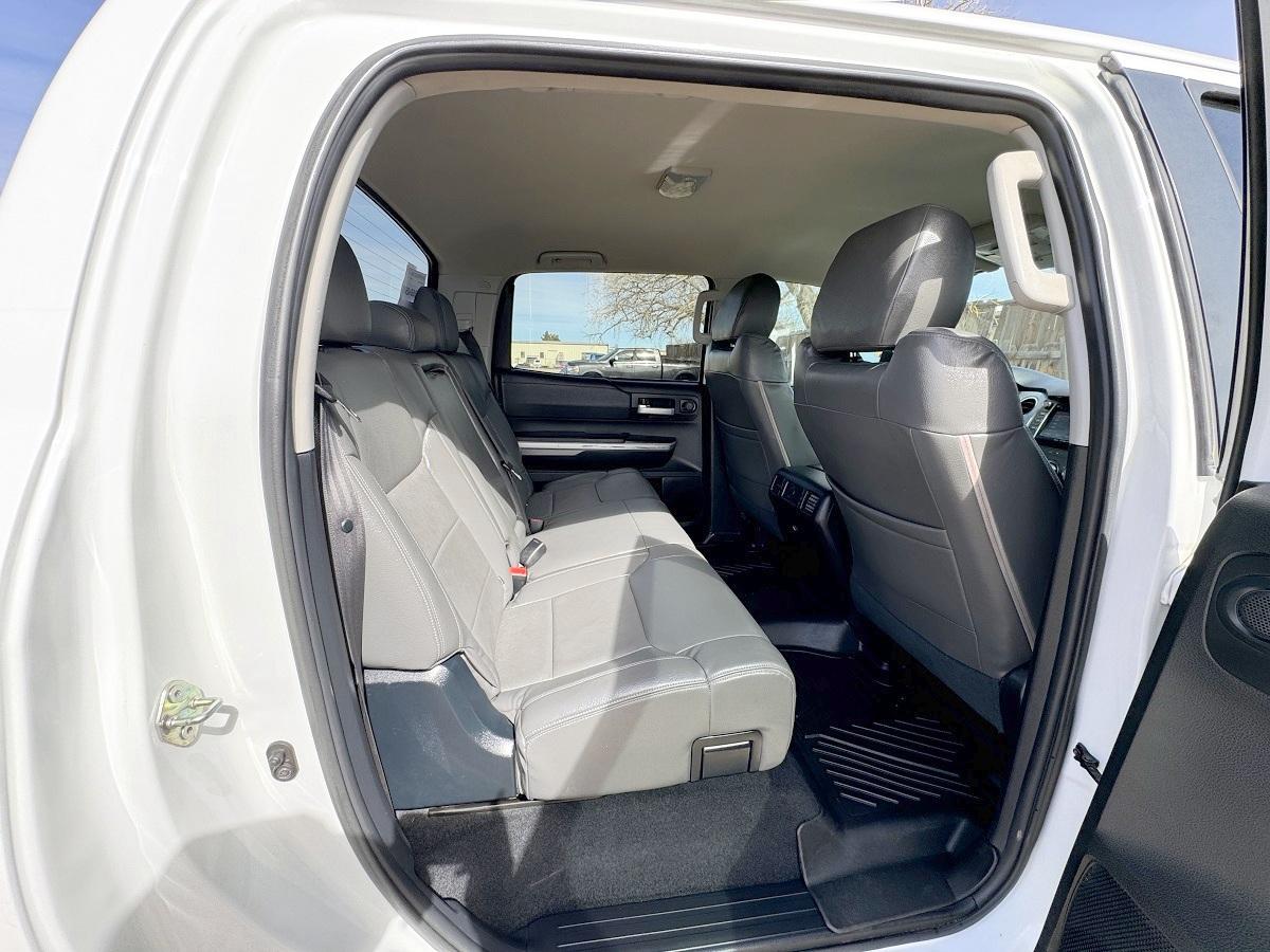 Toyota Tundra 2WD  2017