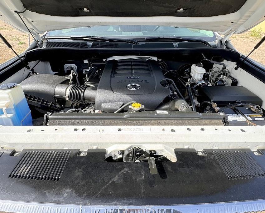 Toyota Tundra 2WD  2017