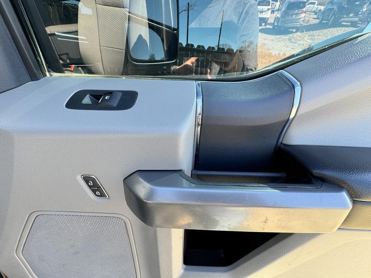 Ford Super Duty F-250 SRW  2022