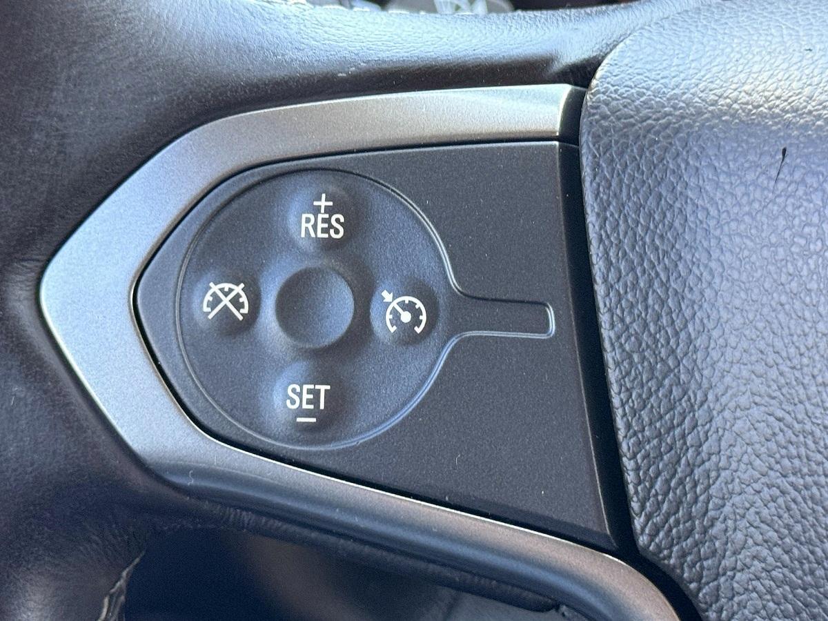 Chevrolet Silverado 1500 LT Crew Cab 4WD 2017