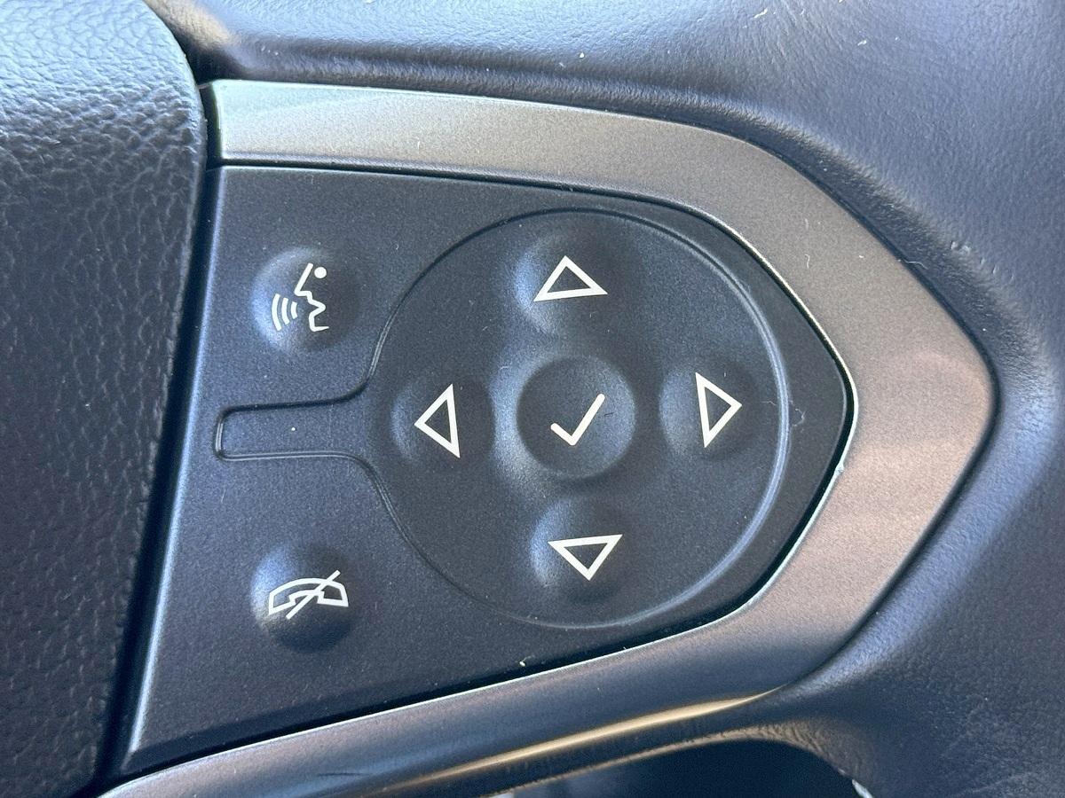 Chevrolet Silverado 1500 LT Crew Cab 4WD 2017