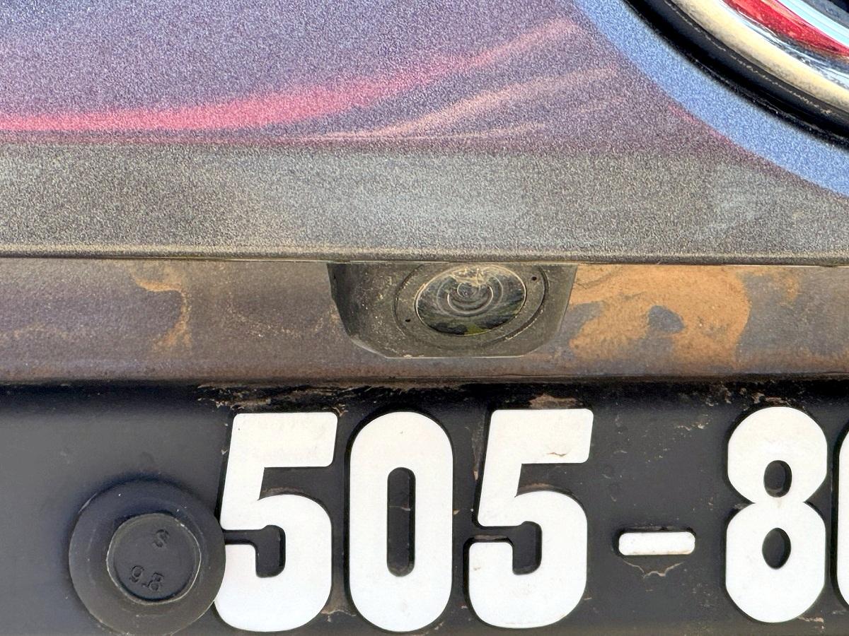 Toyota RAV4 LE FWD (Natl) 2018