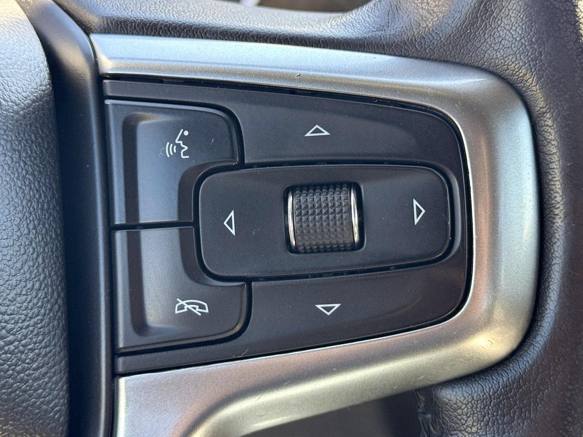 Chevrolet Silverado 1500 LT Crew Cab 4WD 2020