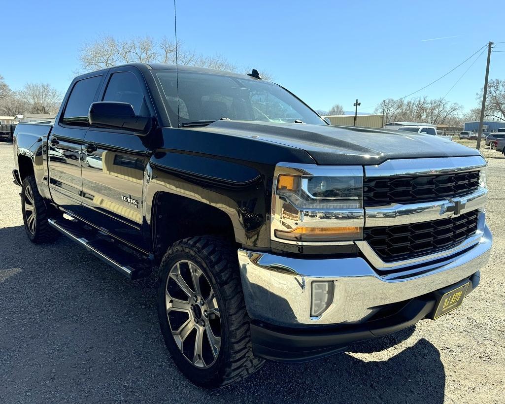 Chevrolet Silverado 1500 LT Crew Cab 2WD 2017