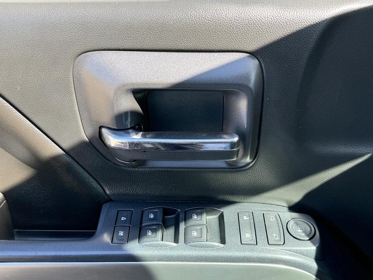 Chevrolet Silverado 1500 LT Crew Cab 2WD 2017