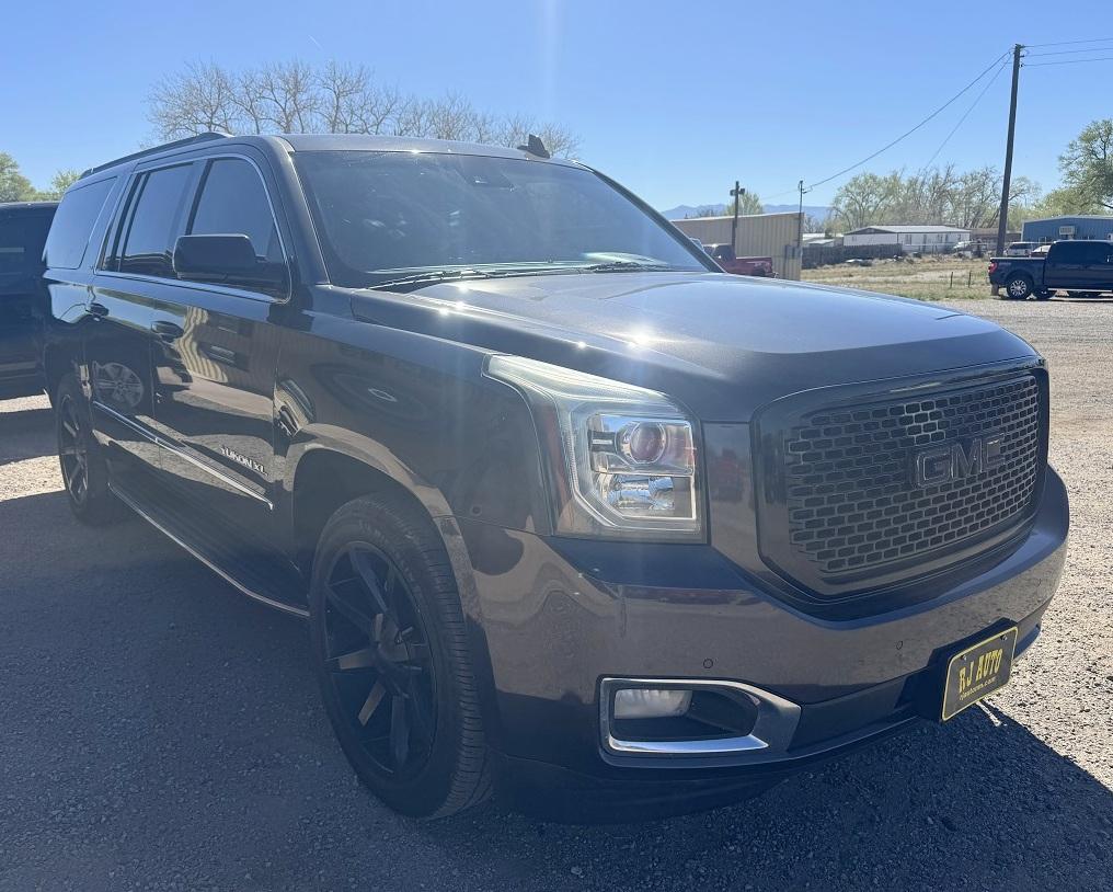 GMC Yukon XL 2WD 4dr SLT 2017