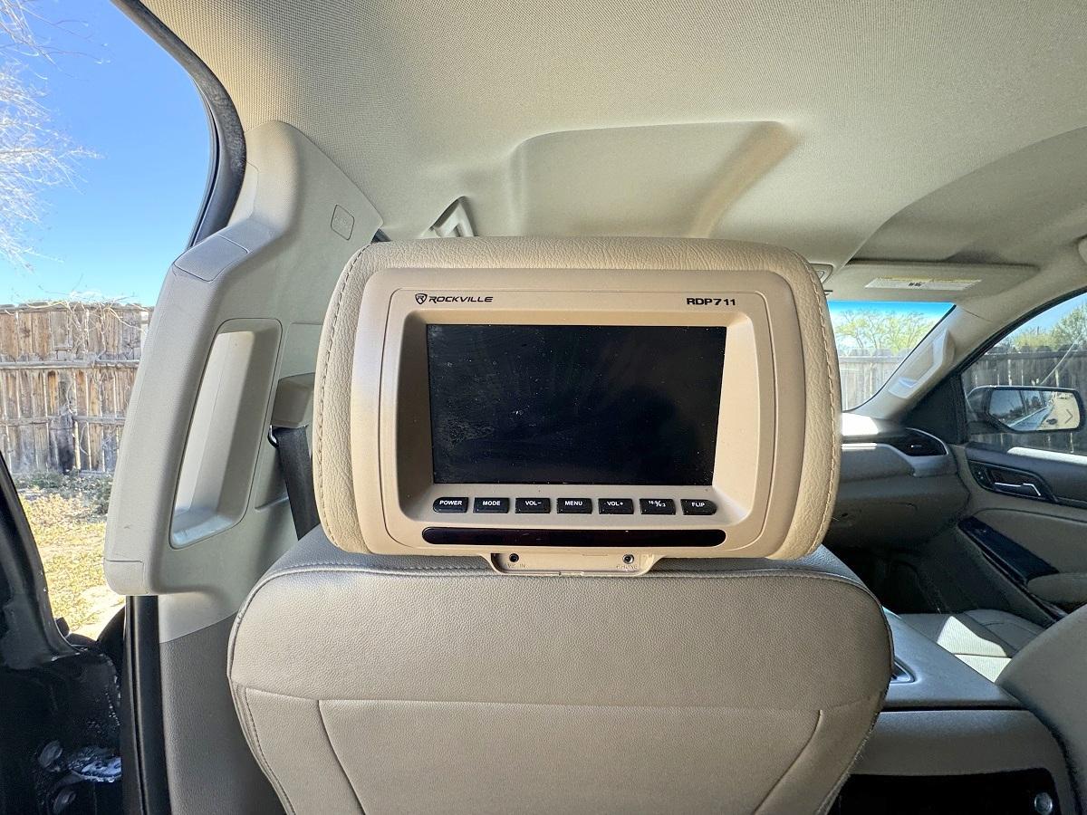 GMC Yukon XL 2WD 4dr SLT 2017