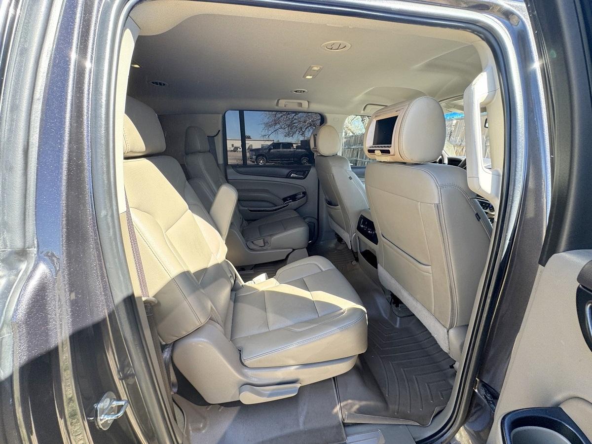 GMC Yukon XL 2WD 4dr SLT 2017