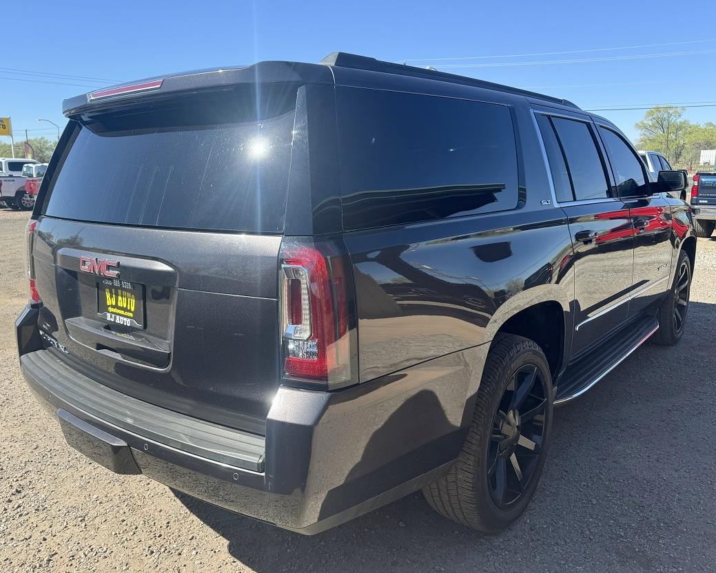 GMC Yukon XL 2WD 4dr SLT 2017