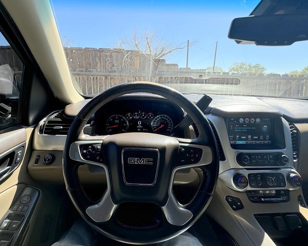 GMC Yukon XL 2WD 4dr SLT 2017