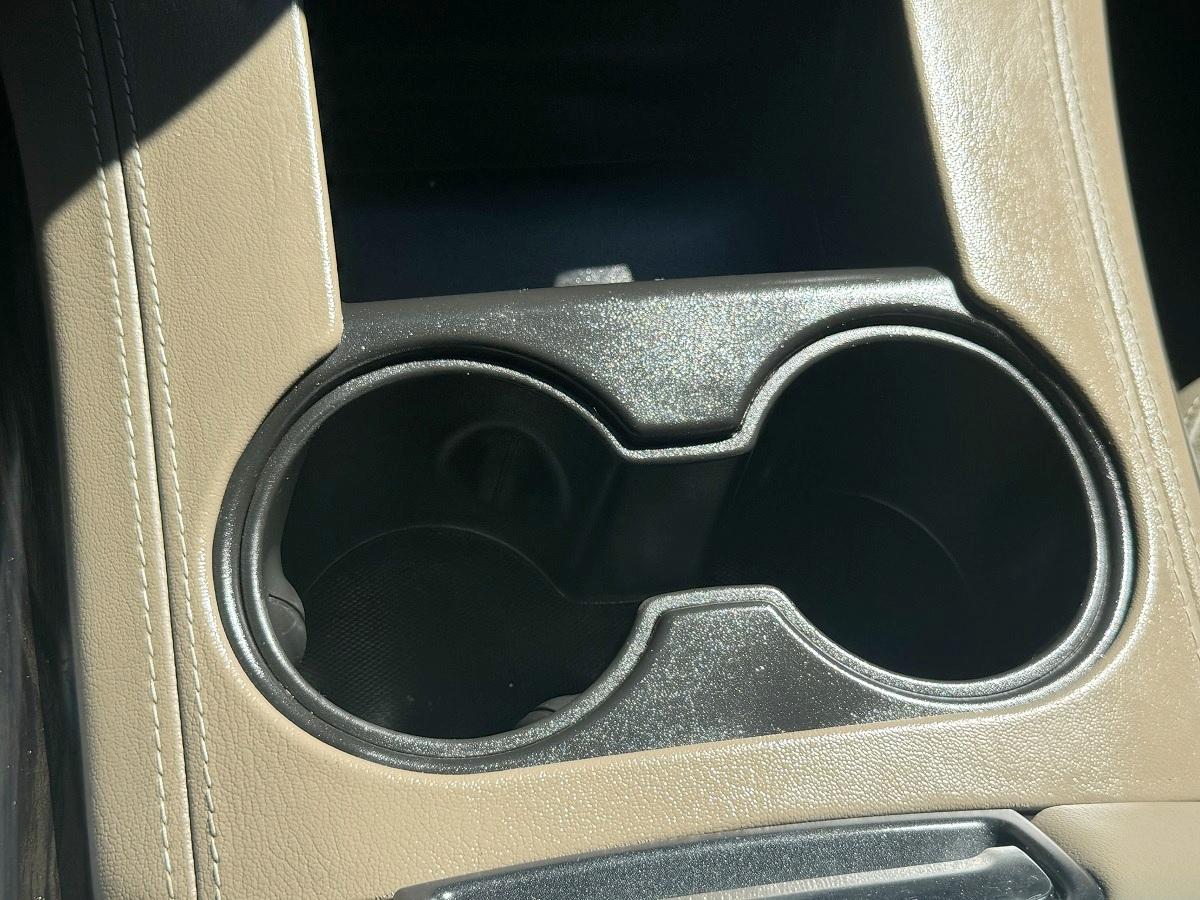 GMC Yukon XL 2WD 4dr SLT 2017