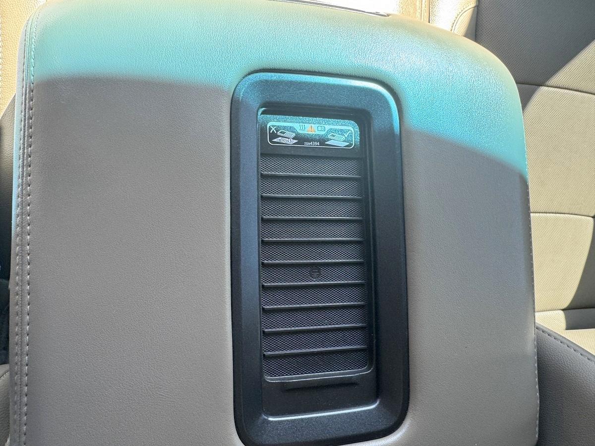 GMC Yukon XL 2WD 4dr SLT 2017