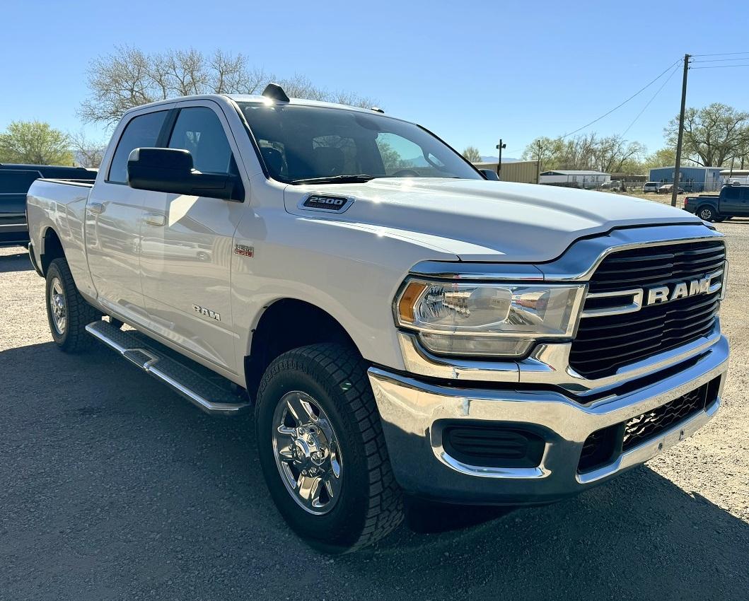 RAM 2500 Big Horn 4x4 Crew Cab 6'4" Box 2021