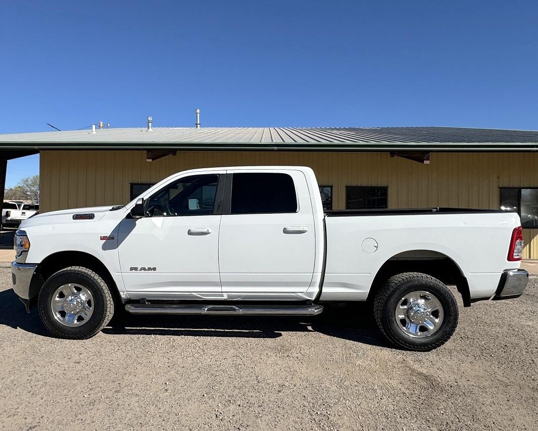 RAM 2500 Big Horn 4x4 Crew Cab 6'4" Box 2021